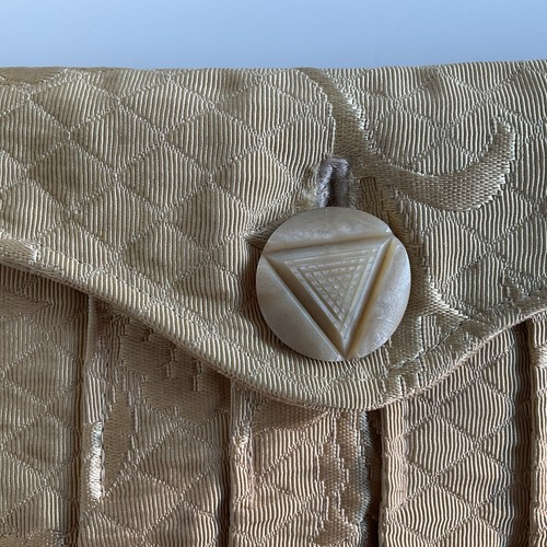 Vintage Beautiful Gold Clutch Bag Made By Idol Hands London Pleated /Lined VGC - Picture 2 of 9