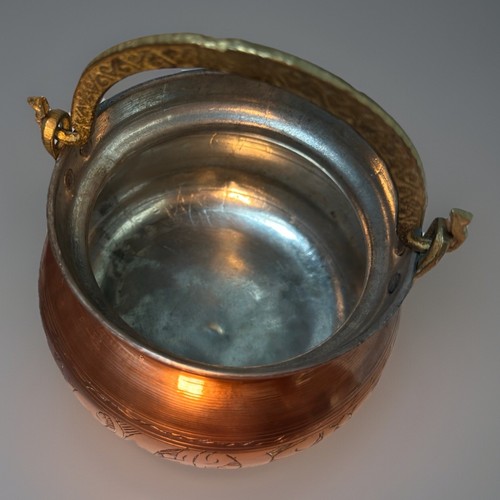 Antique Copper Cauldron Pot Tin Lined Brass Handle Hand Etched Middle Eastern - Picture 2 of 5