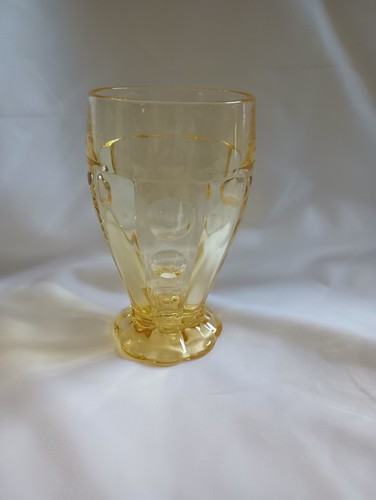 Antique Heisey Old Sandwich, Sahara Yellow Tumbler 5 3/4" - Picture 5 of 9