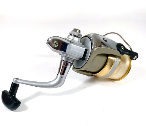 DAIWA Sweepfire 4000-2B Freshwater Spinning Reel ~ Never Used ~ Fully Spooled - Picture 6 of 9