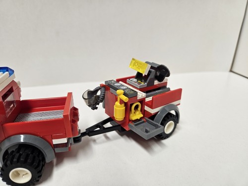 LEGO CITY: Feuerwehr Pick-up (7942), 100% vollständig, neue Sticker! - Bild 3 von 5