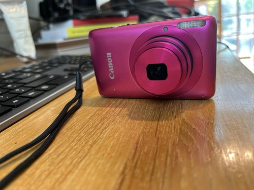 Canon IXUS 130 Digital Camera 14.1MP 4x Zoom, VGC with Charger & case VERY RARE - Picture 9 of 10