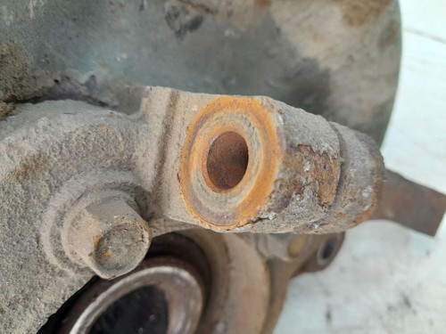 HYUNDAI Santa Fe Premium Crdi Hub Left Side Front - Picture 6 of 21