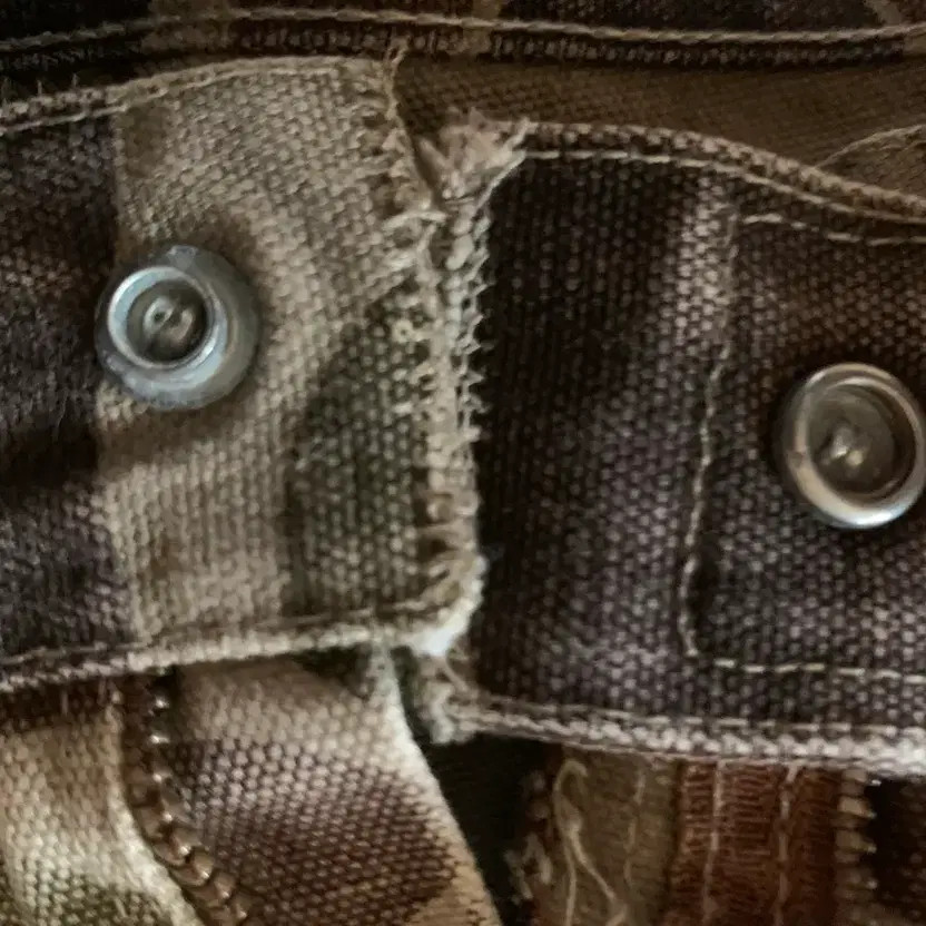 Made in USA Carhartt Camo Pants Men's Size 45.5 Waist thumbnail 2