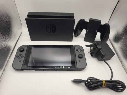 Nintendo Switch HAC-001 Console Grey Bundle