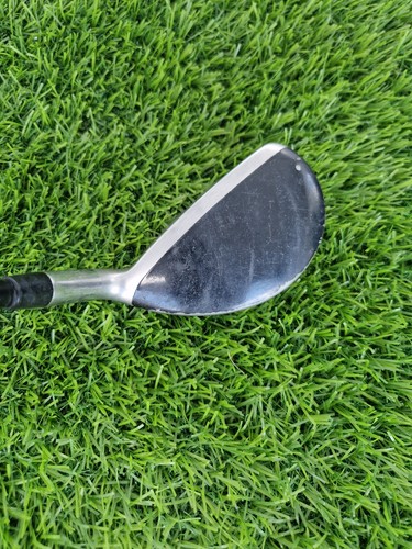 Callaway RAZR 30* #6 Hybrid - Regular Flex Graphite Shaft - Right Handed - Picture 6 of 10