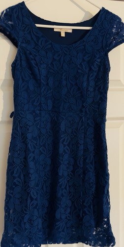 Hermoso Vestido para Mujer Floral Inspirado en Encaje Monteau Azul Cobalto Talla M Midi - Imagen 1 de 6
