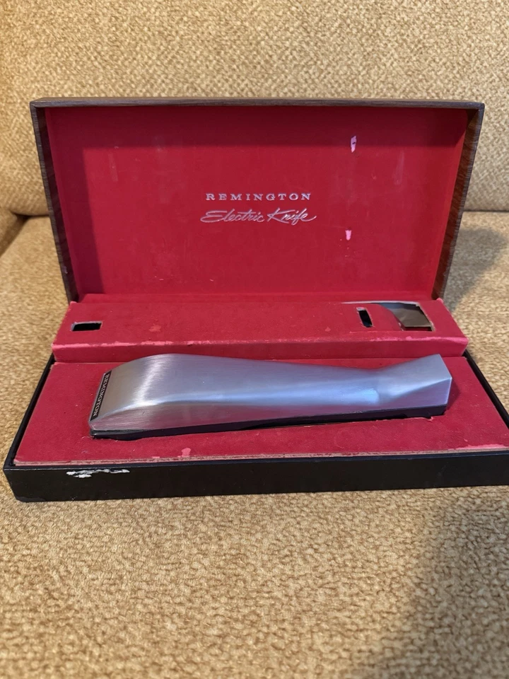 Cuchillo eléctrico Remington vintage Foto 2 de 4