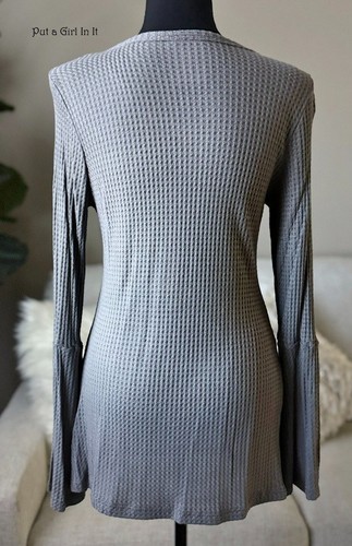 USA New VOCAL Womens CRYSTAL GRAY BLACK ANGEL WINGS LACE UP SHIRT S M L XL Y2K - Picture 4 of 6