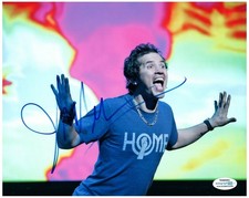 John Leguizamo Signed Autographed 8x10 Photo Freak Stand Up ACOA