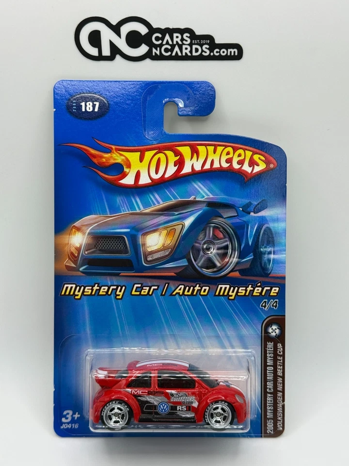 2005 Hot Wheels Mystery Car Volkswagen New Beetle Cup With Protector - Image 3 of 4