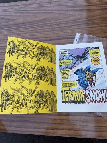 Juego de libros y discos Drácula Terror in the Snow Power Records 1974 - Imagen 3 de 10