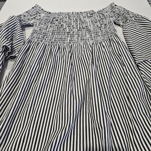 Neu mit Etikett Gr. Medium Romeo und Juliet Couture schwarz/weiß Boho schulterfreies Kleid - Bild 1 von 8