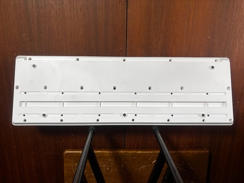 Roland FANTOM-06 Synthesizer Keyboard Limited Edition White w/ gig bag - Picture 12 of 14