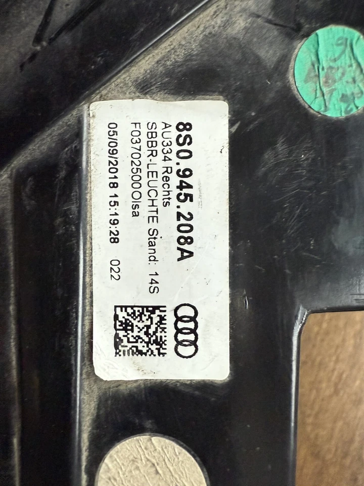 Оригинальный задний фонарь правый Audi TT TTRS 8S OLED 8S0945208 - Изображение 4 из 4