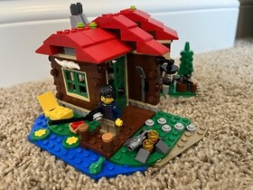 Lego Creator: Lakeside Lodge Set 3-in-1 (31048) COMPLETE With Manuals