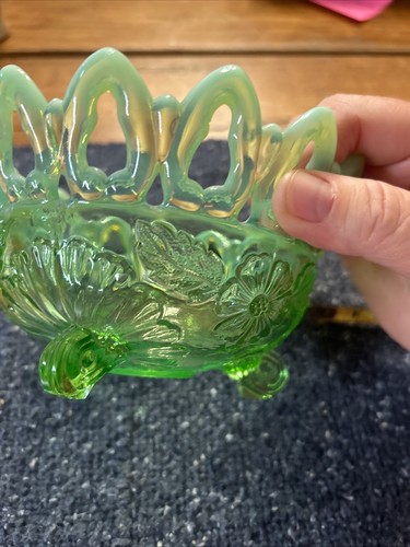 Northwood Shell and Wild Rose Green Opalescent Footed Nut Candy Dish - Picture 6 of 7