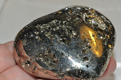 181gms"Incredible Bright/AAAA"~Peru IRON PYRITE HEART Raw Crystal Specimen I1266 - Picture 3 of 10