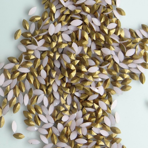 4200 4x2 RA *** 50 strass Swarovski NAVETTE fond conique 4X2mm ROSE ALABASTER - Bild 1 von 4