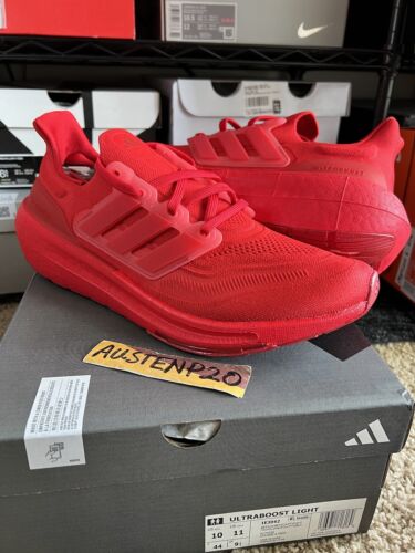 NEU $ 180 Adidas Herren ULTRABOOST LIGHT dreifach rot Gr. 10 laufen IE3042 1.0 22 21