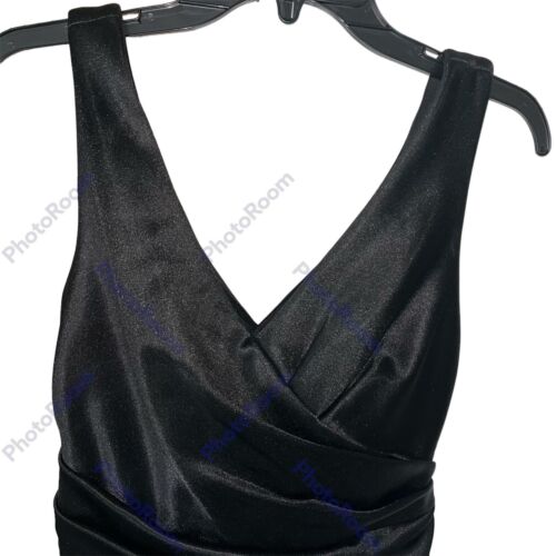 Vera Wang Sleeveless Little Black Dress Cocktail Wrap Stretch Satin V-Neck Ruch - Picture 5 of 9