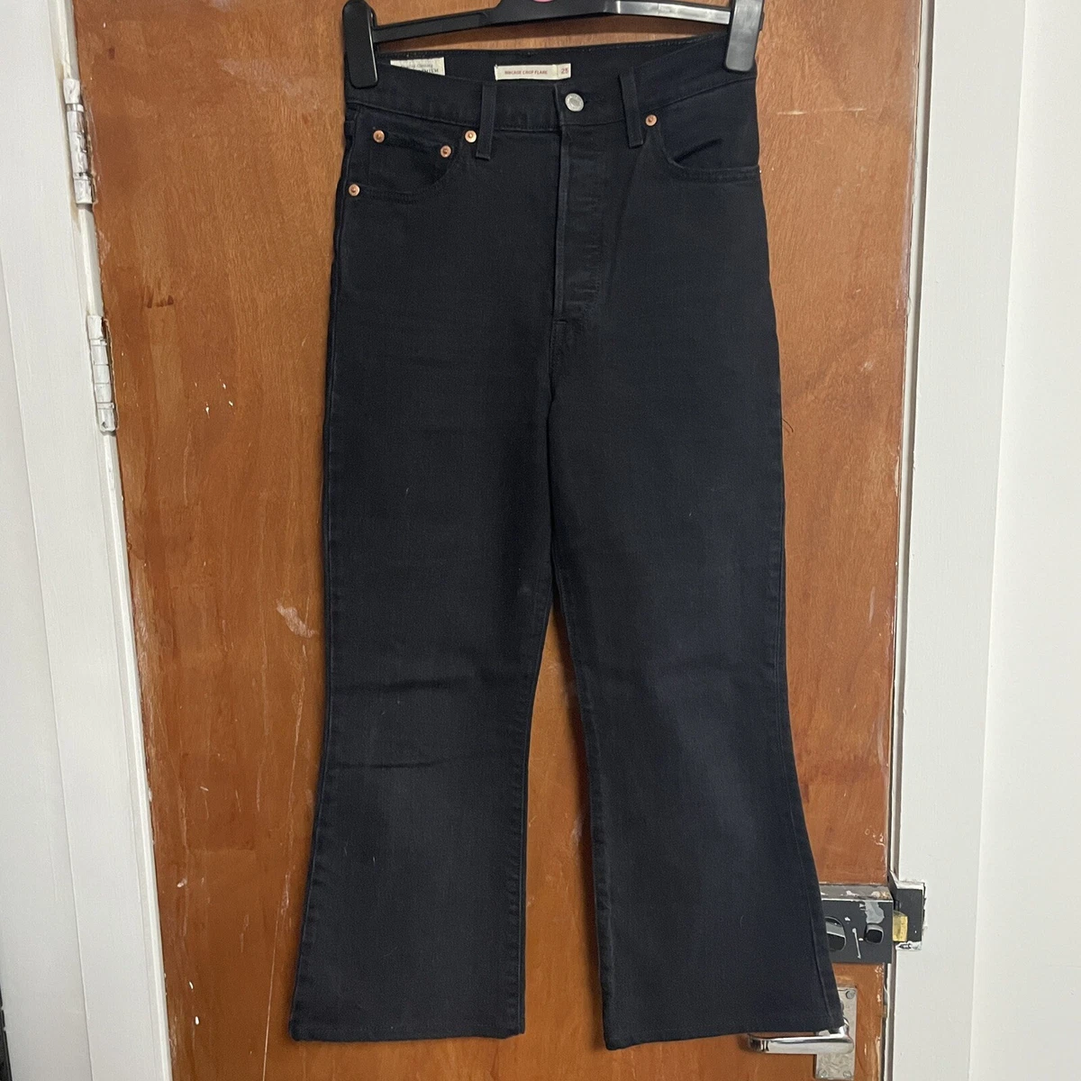 Levi's ribcage crop hot sale flare