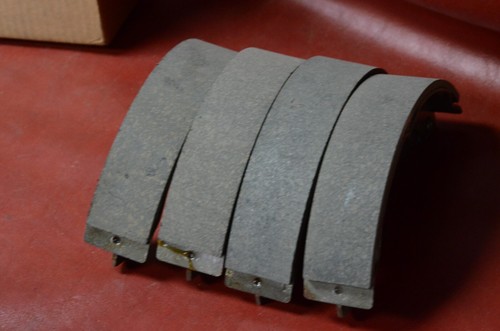 Nuevo de Lote Antiguo 1993-1997 Chry Concorde Lebaron Rueda Trasera Brum Zapata de Freno Kit Mopar 4728870 - Imagen 7 de 10
