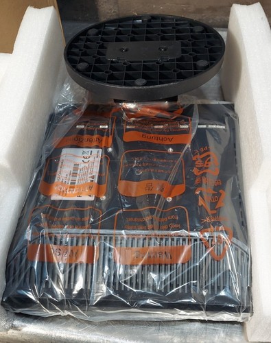 NOS - Orion 17RTV Video Security Surveillance 17" 4:3 Color Monitor (New) - Picture 4 of 6