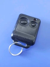 UNBRANDED 2 Button Remote Transmitter Fob FCC: LQLKNJ2NR - TESTED