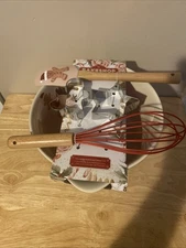 THE BAKESHOP  Gingerbread Christmas Mixing POURING BOWL 5 Piece Set New