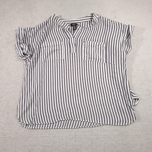 Jones New York Shirt Womens 2XL Blue White Striped Short Sleeve Viscose Top