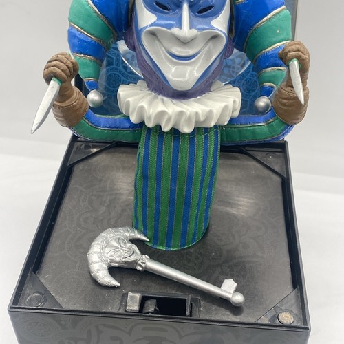 Assassin's Creed Brotherhood GameStop Exclusive Harlekin Jack In The Box - Bild 11 von 12