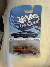 HOT WHEELS COOL CLASSICS - CHEVELLE SS EXPRESS - SPECTRAFROST - 19/30 - MATTEL