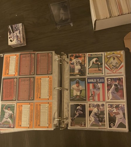 3400+ Baseball cards $8,000+ Value - Picture 9 of 11