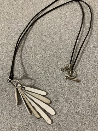 RLM Robert Lee Morris SOHO Necklace Elongated Silver Blades Pendant Leather - Picture 4 of 15