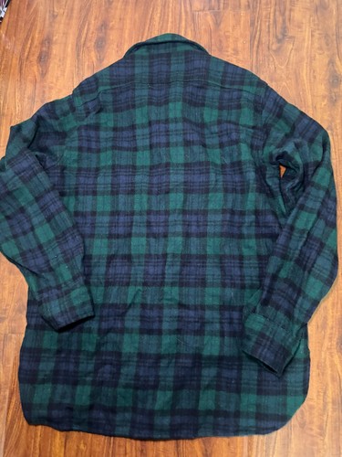 Vtg Woolrich Flannel Men L Green Blue Plaid Wool Western Flannel Jacket USA Made - Picture 7 of 7