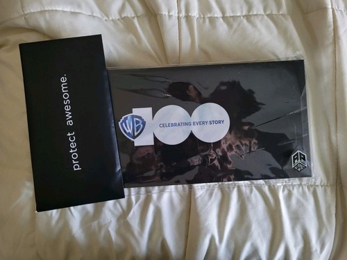 FiGPiN Warner Bros 100th 'Looney Tunes' AMC Exclusive 1493-1497 AP BoxSet Locked