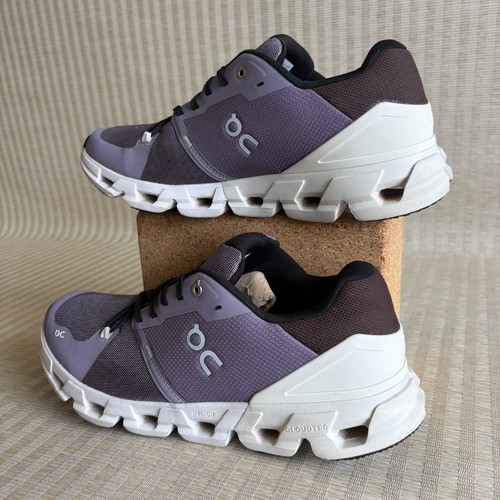 On Cloud Cloudflyer 4 Running Shoes Mens Size 11 Shark Pearl Sneakers 71.98094 - Picture 7 of 20