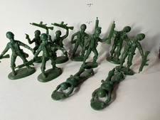Plastic Toy Soldier Figures Lot, 10x Figures