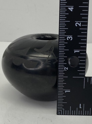 Native American Blackware Pot with Bird by Alfred Aguilar San Ildefonso Pueblo - Picture 6 of 7
