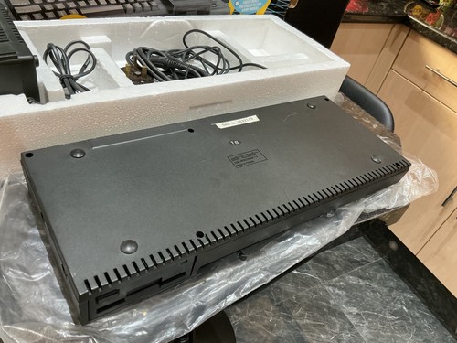 SINCLAIR ZX SPECTRUM +3 COMPUTER inc SCART , GAMES , LEADS COLLECTORS CONDITION - Afbeelding 10 van 24