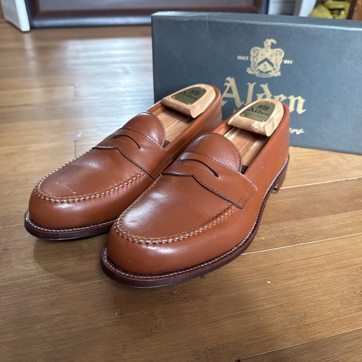 vintage alden shoes 993 Dark Brown Classic Sz 8.5 Vintage ALDEN Dark Brown Shell Cordovan Chukka Boots | Size  main image 2