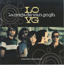 A las Cinco en el Astoria