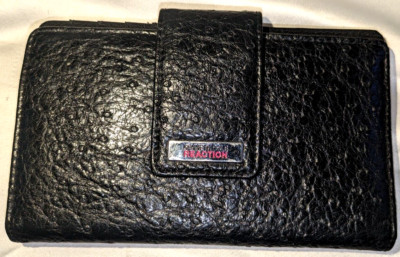Kenneth Cole Reaction Wallet Black Pink 7.5'' x 4.5''