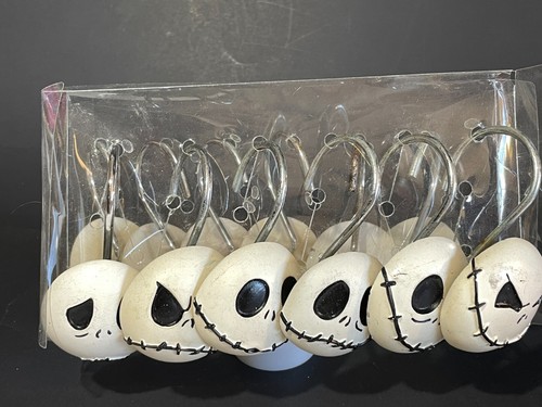 DISNEY TIM BURTON'S THE NIGHTMARE BEFORE CHRISTMAS 12 SELTENE DUSCHVORHANGHAKEN. - Bild 3 von 8