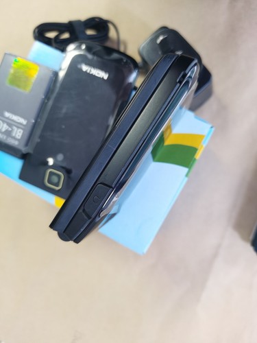 Nokia 2720 fold 2G GSM 1.8 inches 1.3 MP unlocked Keyboard phone  - Picture 6 of 12