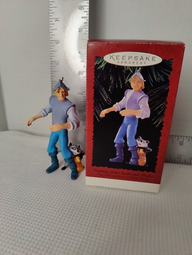 Hallmark Keepsake Ornament Captain John Smith and Meeko Pocahontas 1995 - Picture 8 of 9