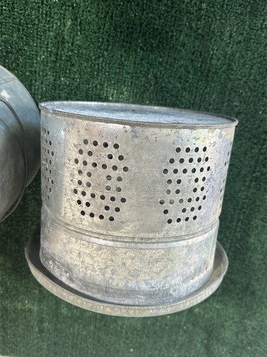 Cubo de cebo flotante completo galvanizado vintage Frabill Stumpy de 8 cuartos de galón - Imagen 5 de 8