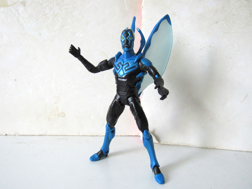 Figura de acción DC Universe Classics Blue Beetle Jaime Reyes 6" pulgadas - Imagen 3 de 8