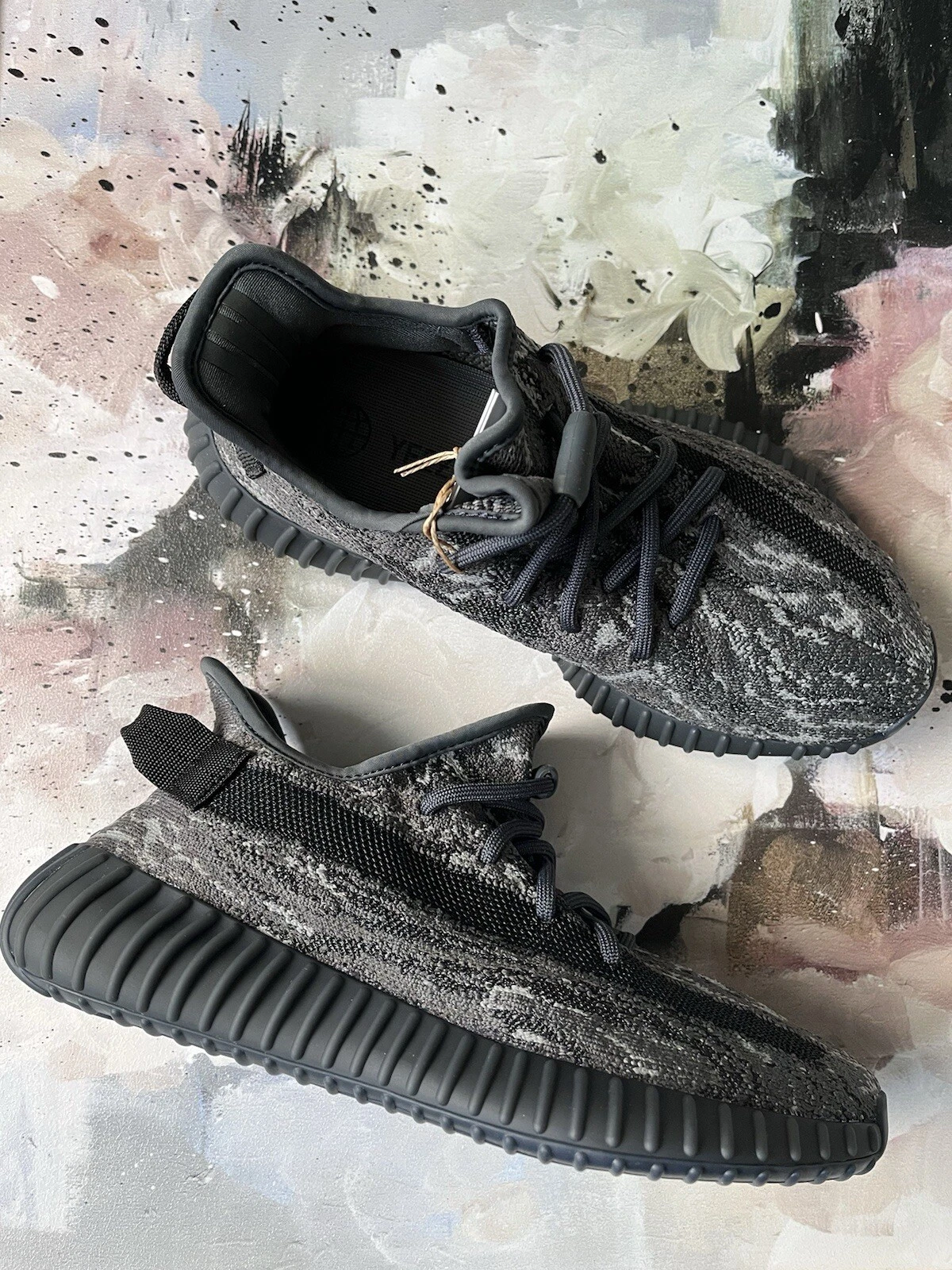 Adidas Yeezy Boost 350 V2 MX sale scuro UK5 5 nuove con etichette in scatola og